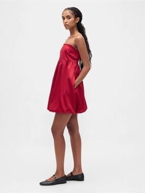 GAP Sled Red Satin Bubble Mini Dress Strapless Size Medium NWOT